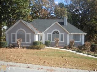 3180 Lakecrest Dr, Dacula, GA 30019