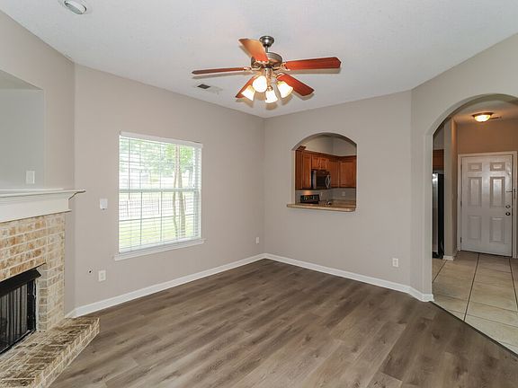 5th image of 1262 Carlton Ridge Dr