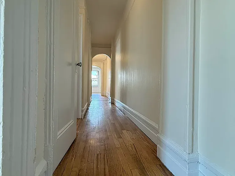508 W 112th St #7A — Photo 5