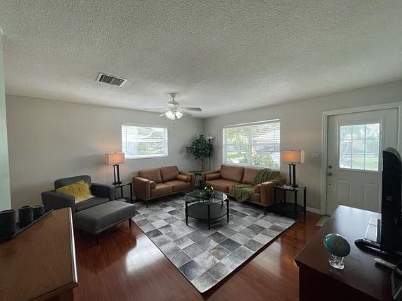 4th image of 4802 NW 42nd Avenue