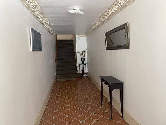 3rd image of 1478 18th Ave #2