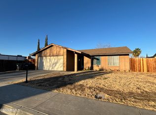 44013 Raysack Ave, Lancaster, CA 93535