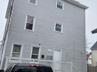 18 Holly St, New Bedford, MA 02746