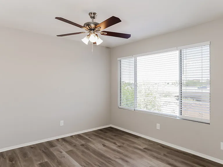 18400 N 83rd Dr — Photo 14