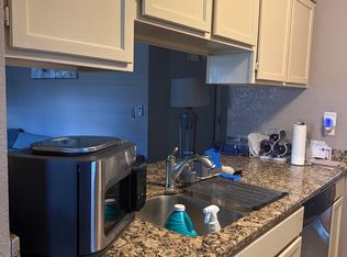 701 Porras Dr, El Paso, TX 79912
