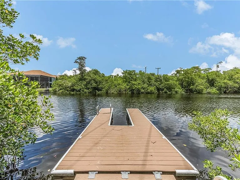 18921 Bay Woods Lake Dr #202 — Photo 19