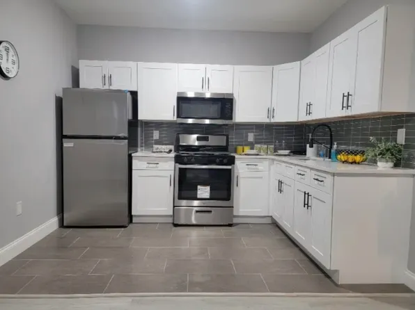 131 Monticello Avenue image 12 of 27