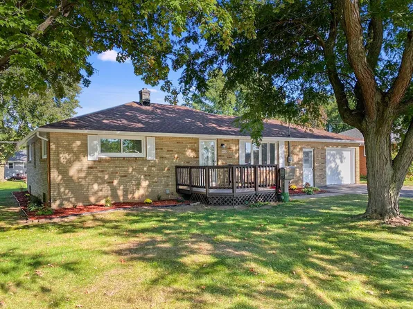 3012 North Meade STREET, Appleton, WI 54911