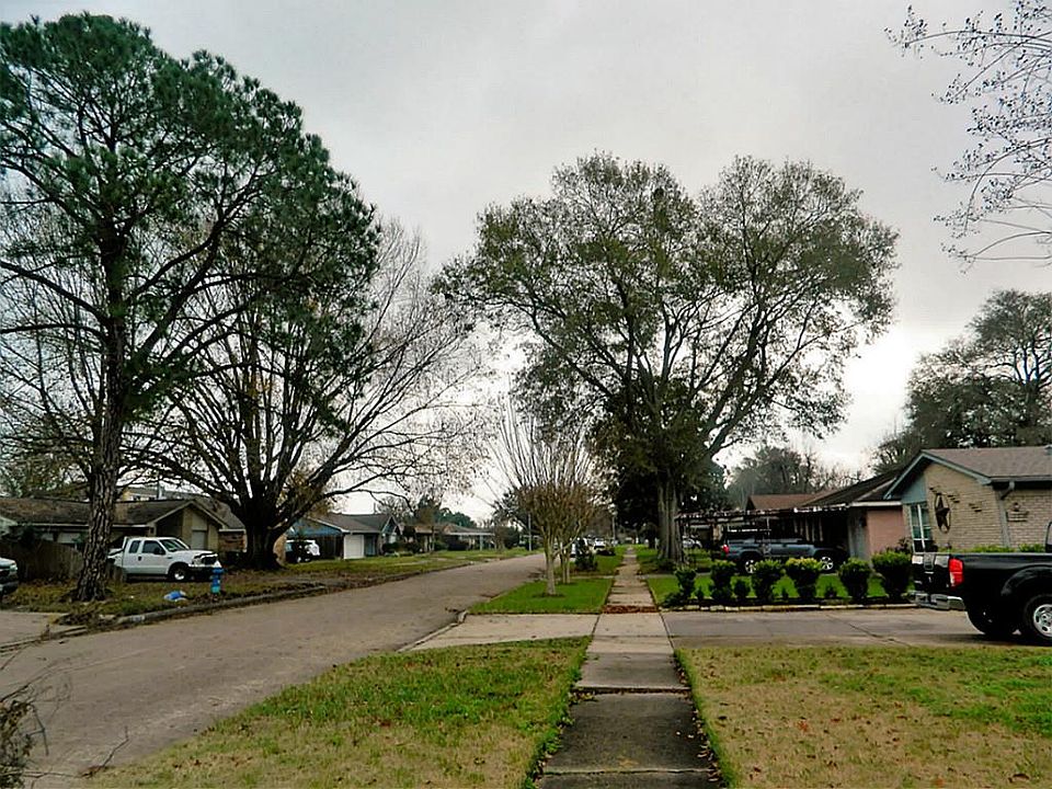 1st image of 10510 Thornlea Dr