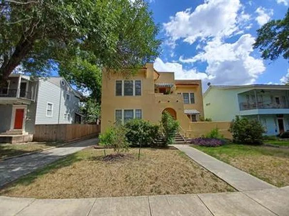 214 Funston Pl APT 4, San Antonio, TX 78209