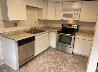 527 Cactus St, Pueblo, CO 81005