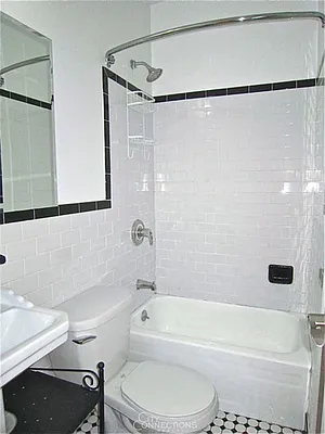 Rented by City Connections Realty | media 20