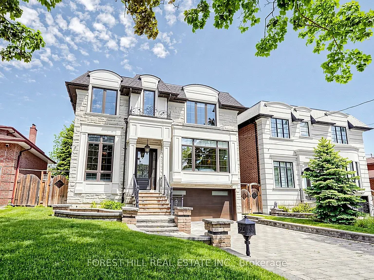 328 Byng Ave — Photo 2