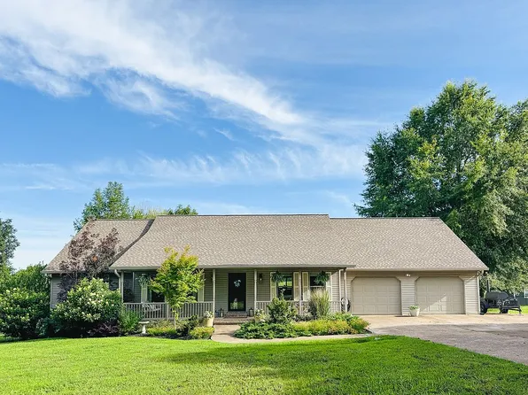 790 Vandyke Grove Rd, Paris, TN 38242