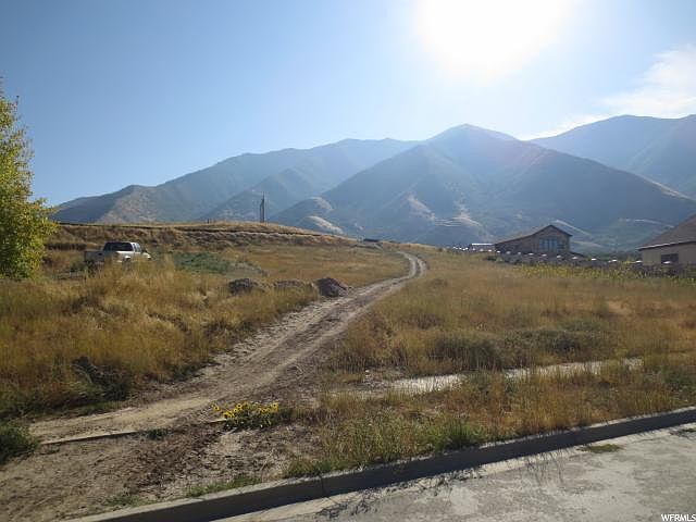 2nd image of 2667 S Hidden Canyon Dr
