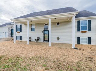 3222 Bloomfield Rd, Taylorsville, KY 40071