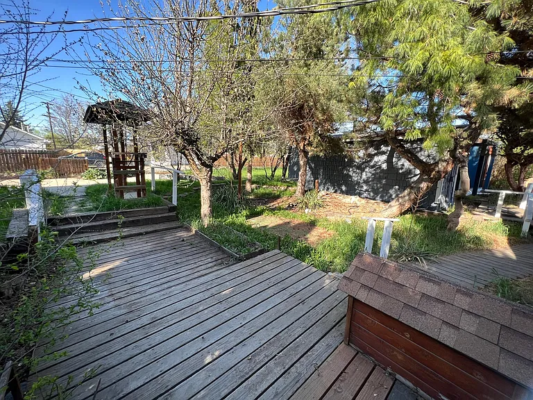 903 W 5th Ave — Photo 44