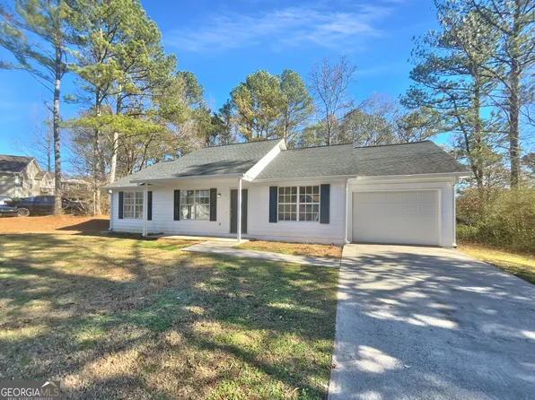 40 Canefield Dr, Cartersville, GA 30120