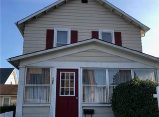 142 Ray Ave NE, New Philadelphia, OH 44663