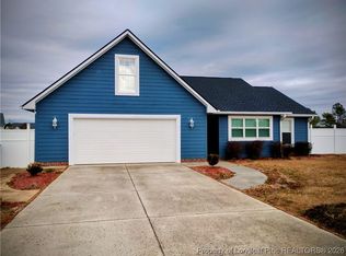 104 Truman Dr, Raeford, NC 28376