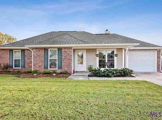 43231 N Henderson Ave, Prairieville, LA 70769