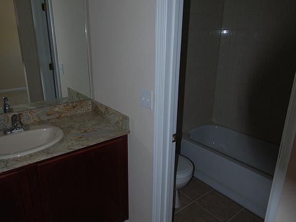 5th image of 1602 S Lane Ave #803