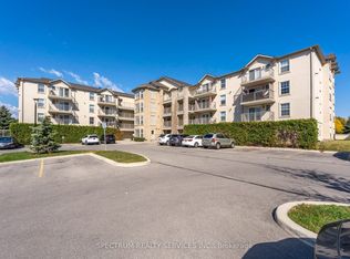1480 Bishops Gate #208, Oakville, ON L6M4N4