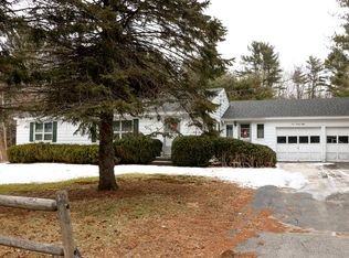 128 Sea Rd, Kennebunk, ME 04043