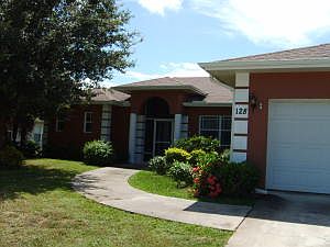 1st image of 128 SW Klee Cir