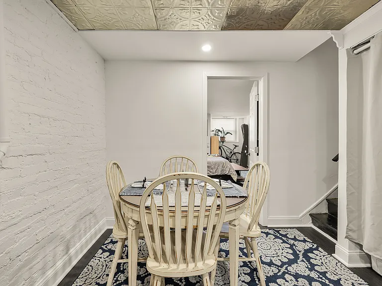 340 U St NW — Photo 24