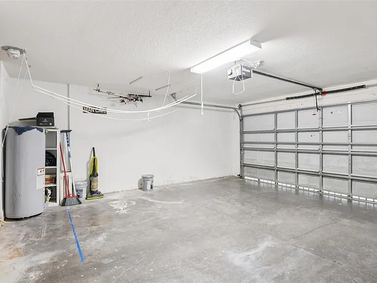 20721 Whitewood Way — Photo 49