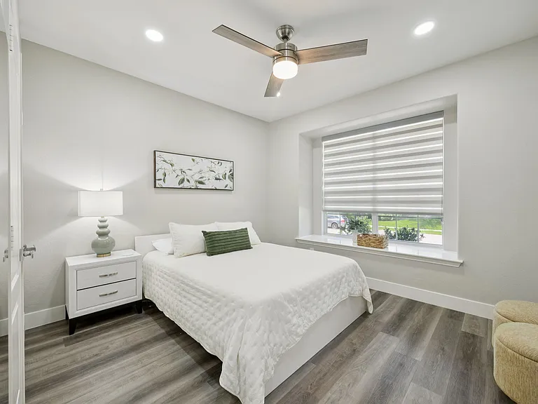 2151 Angel Falls Dr — Photo 22