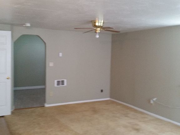 4th image of 109 S 42nd Pl #1