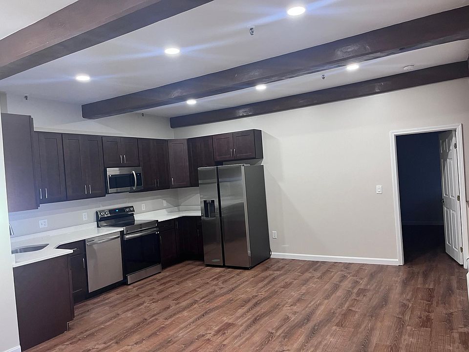 1st image of 402 River St APT 3A