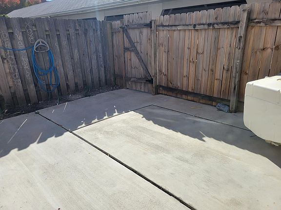 2nd image of 6258 E 129th St