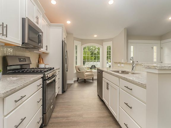 2nd image of 255 Hickory Valley Dr