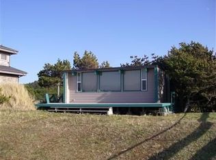 29523 G St, Ocean Park, WA 98640