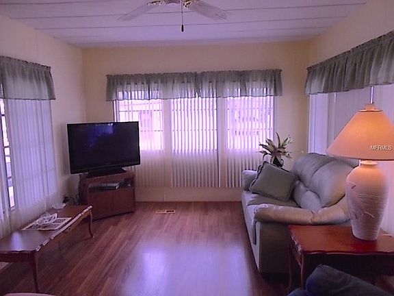 5th image of 37144 Sandra Ave