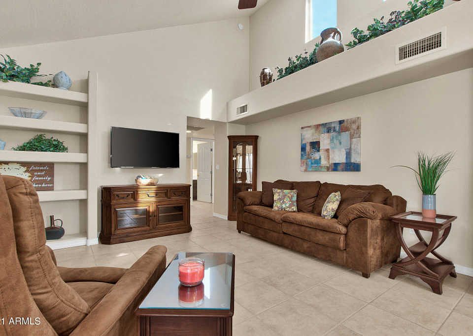 1st image of 17270 E Ledferd Ln
