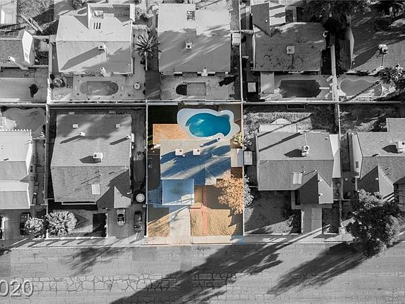 4th image of 2685 Congress Ave