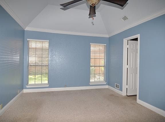 4th image of 1535 Southfork Dr