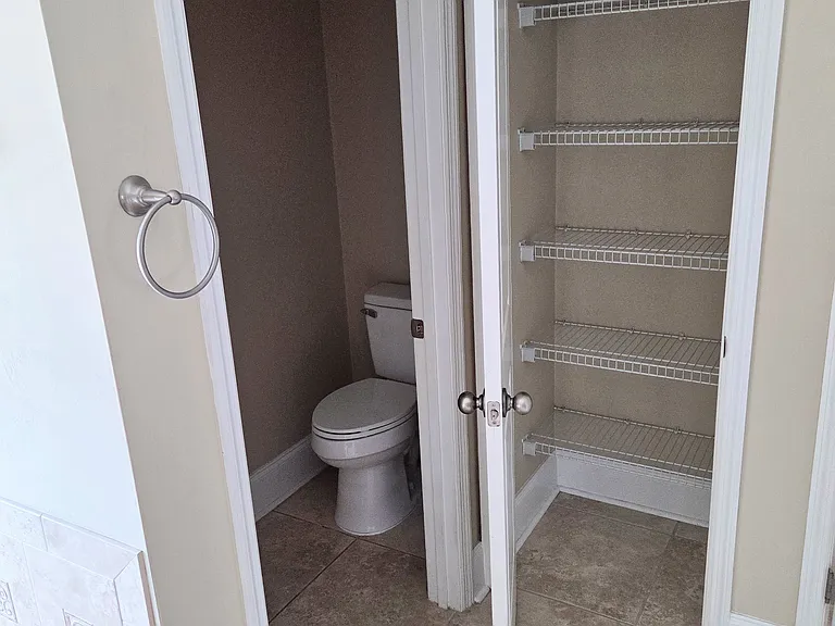 1621 Shadowmoss Ave — Photo 15