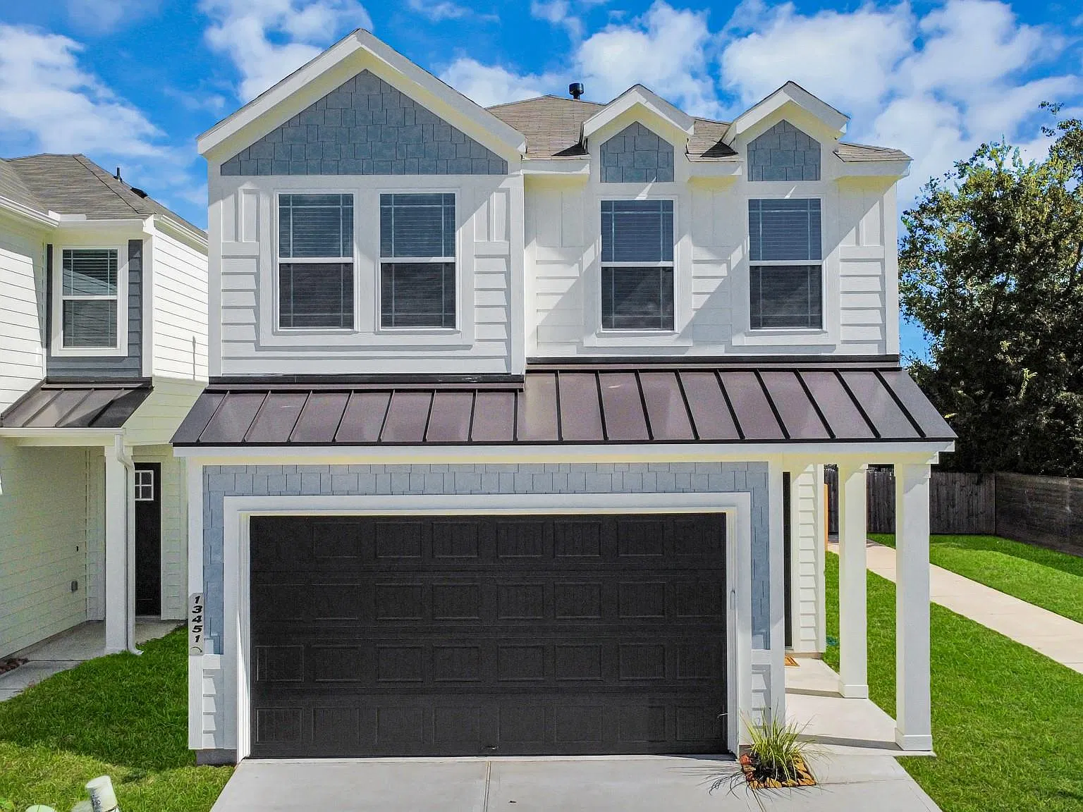 4 bed, 2.5 bath, 1802 sqft, $2,400 — Photo 1