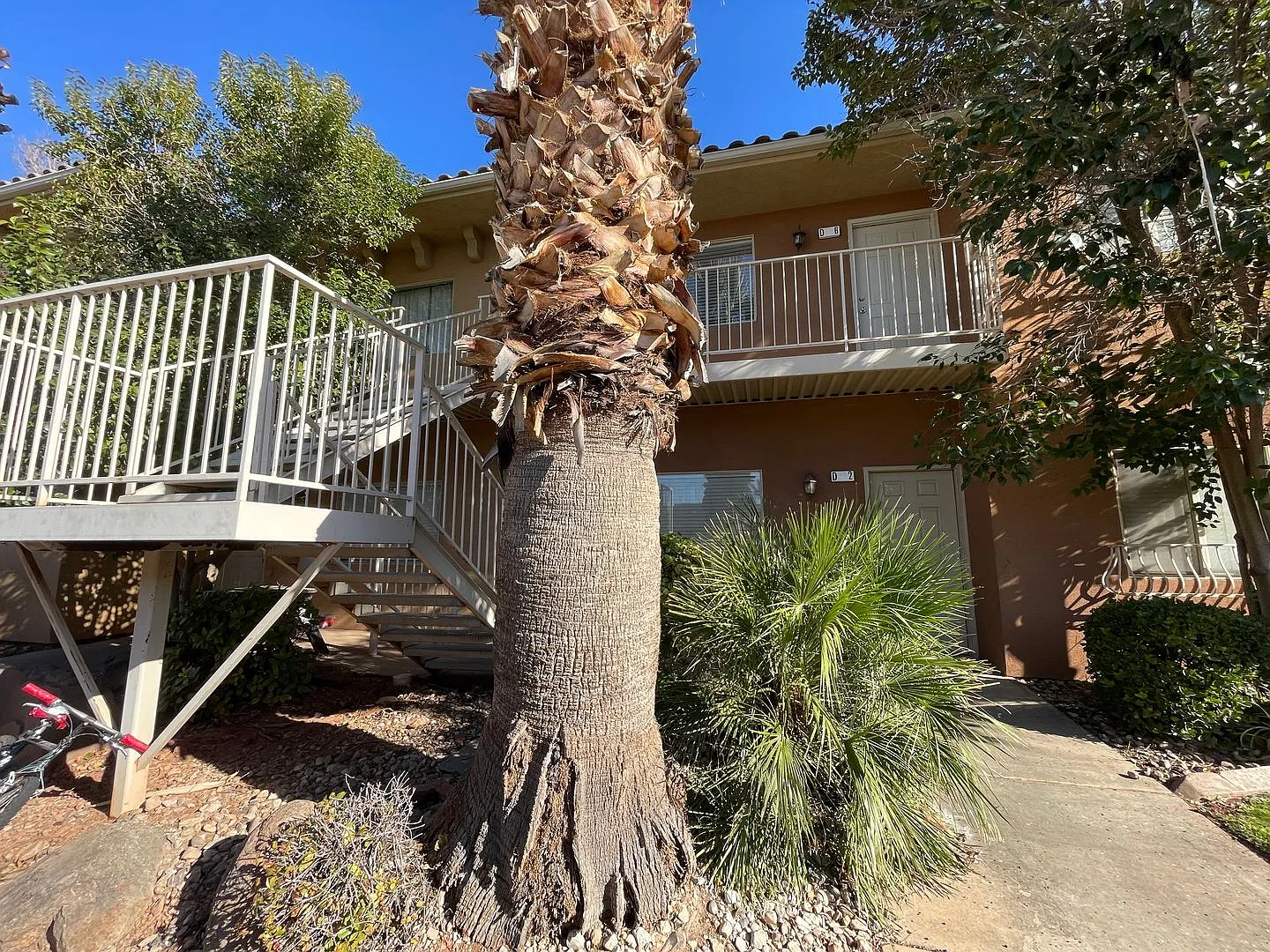 La Venita Condo! Price Reduced!! — Photo 1