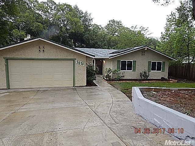 1st image of 3074 Gateway Dr