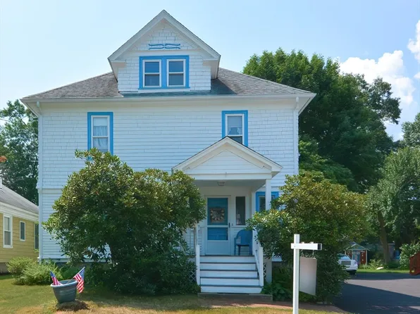 248 Oakland Ave, Methuen, MA 01844