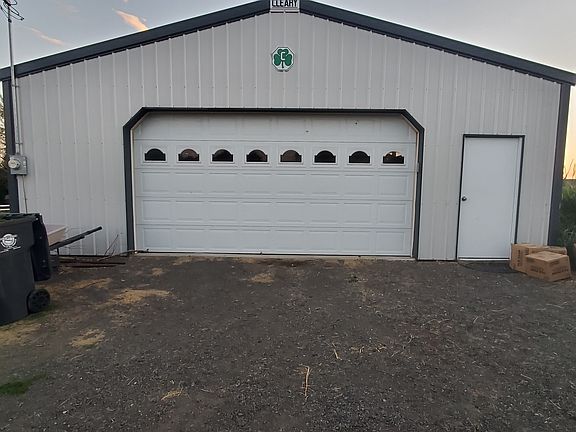 3rd image of 79 Sunnyside Dr