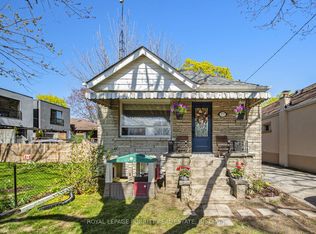 217 Alderbrae Ave, Toronto, ON M8W4K4