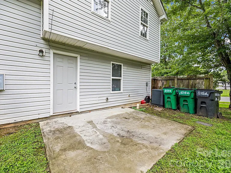 5194 Brooktree Dr — Photo 27
