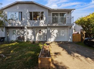 2001 13th St #B, Courtenay, BC V9N8Y6